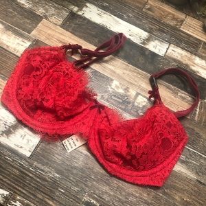 Victoria’s Secret dream angels unlined bra 32D